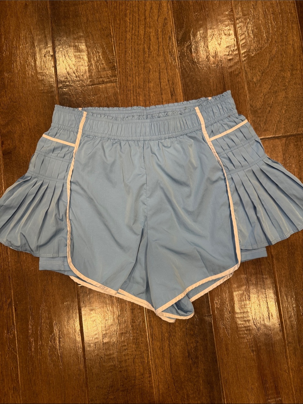 YOGALICIOUS Light Blue Women's Athletic Pleated Shorts